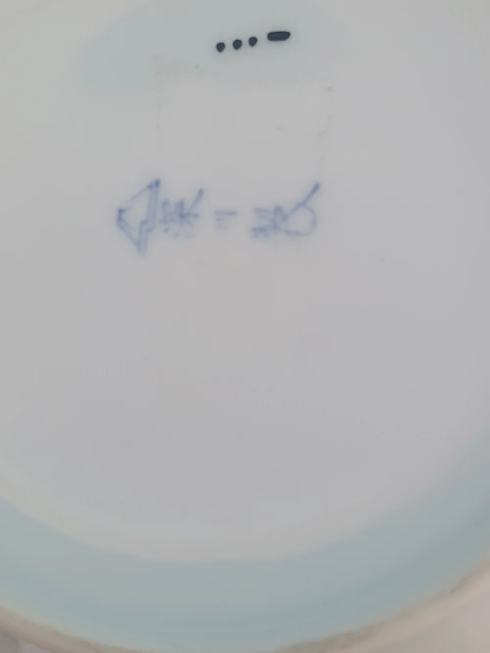 Japanese Porcelain Ashtray - Fukagawa Seiji